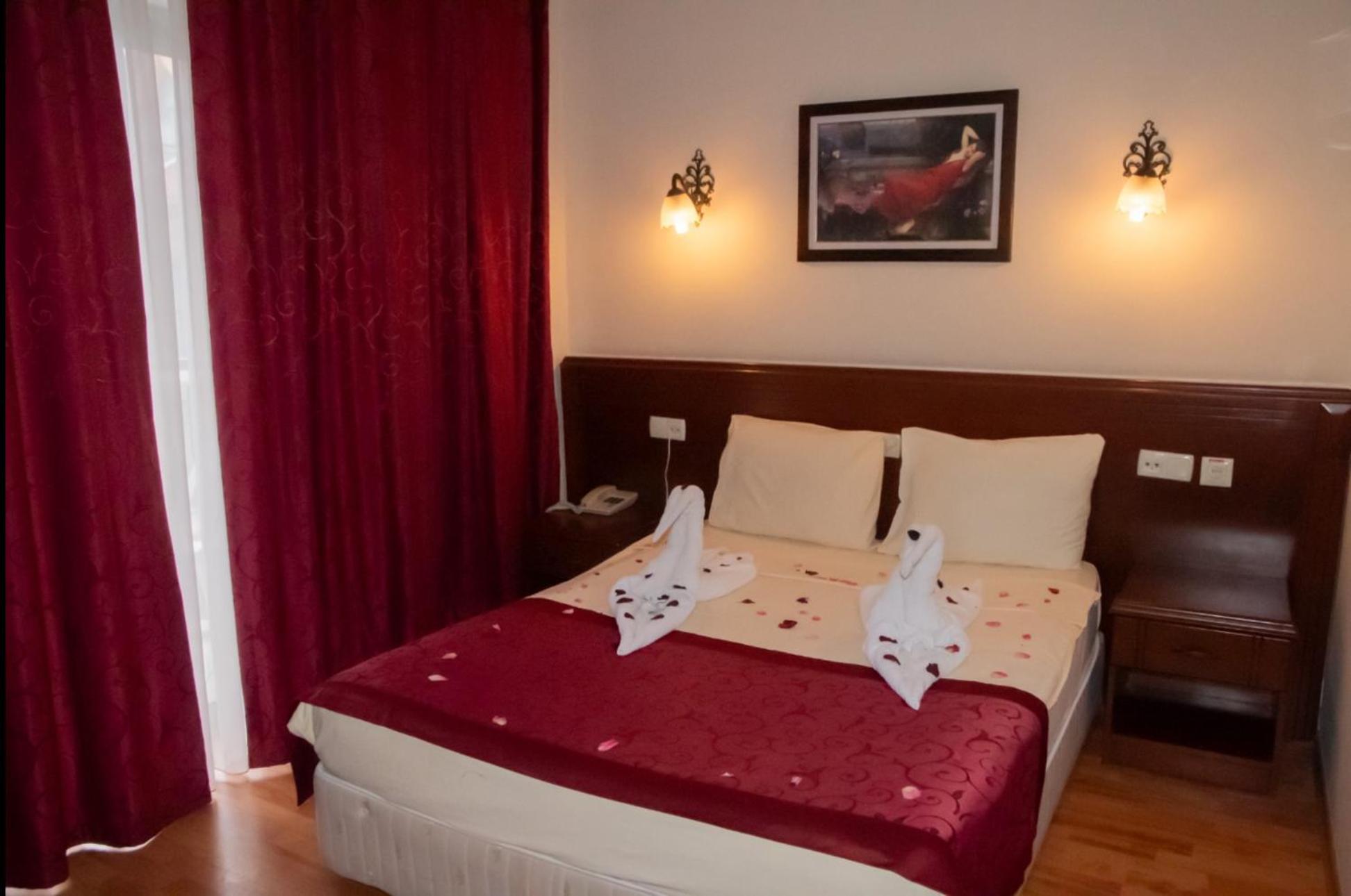 Astoria Park Hotel & Spa All Inclusive Antalia Esterno foto