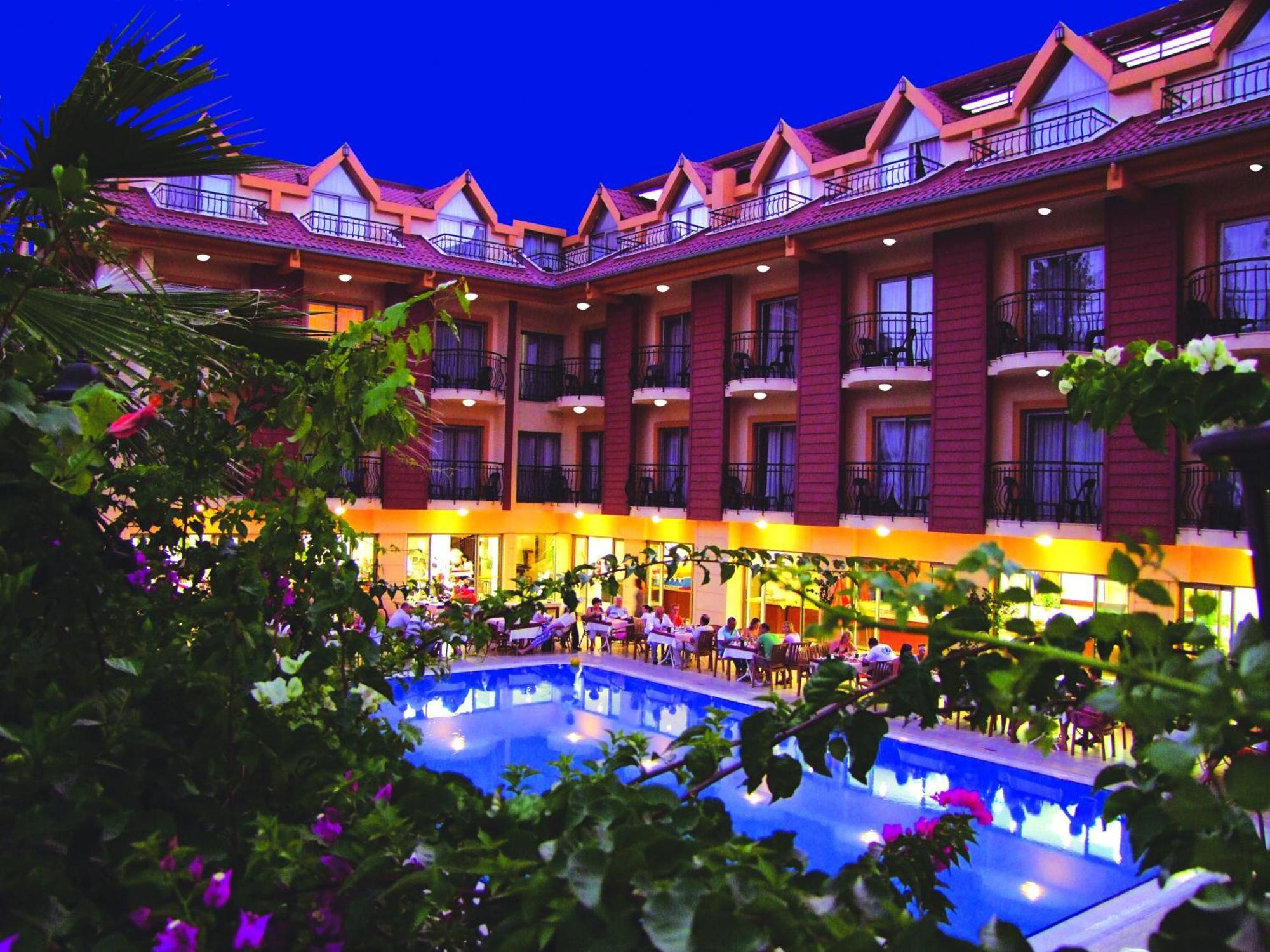 Astoria Park Hotel & Spa All Inclusive Antalia Esterno foto